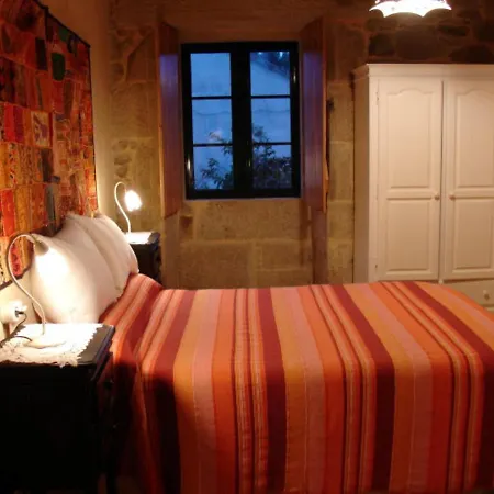 House - 5 Bedrooms - 07486 *